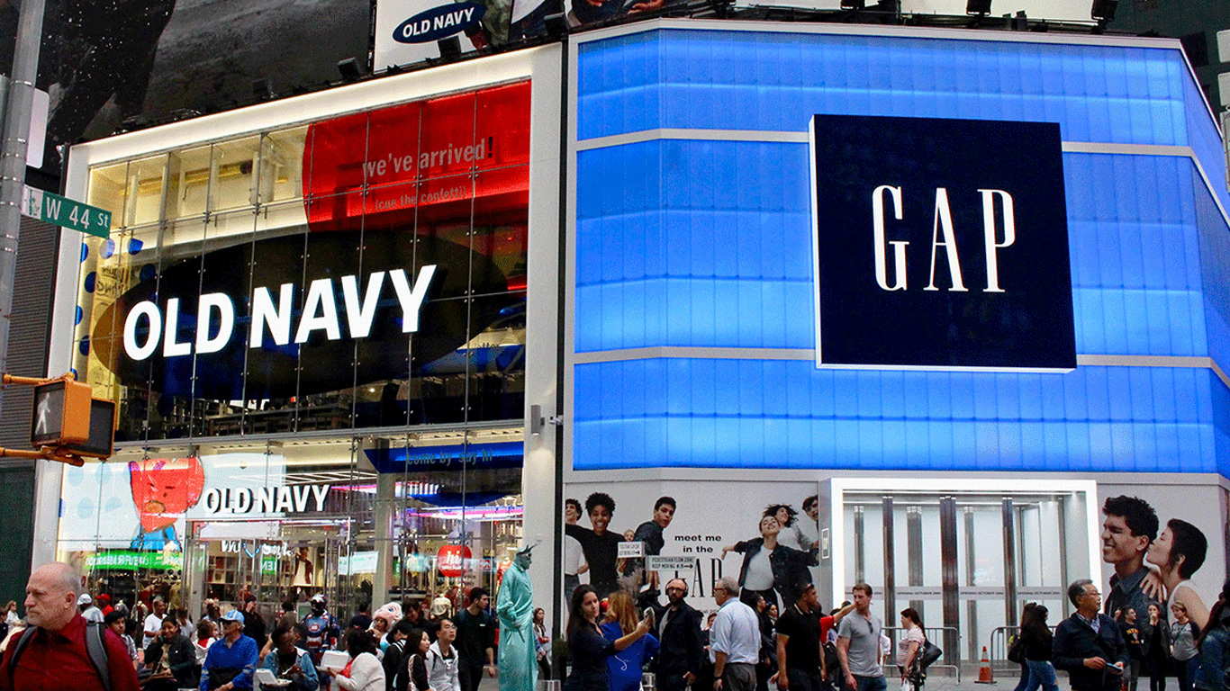 Gap And Old Navy Open Flagship Stores In Times Square Gap Inc